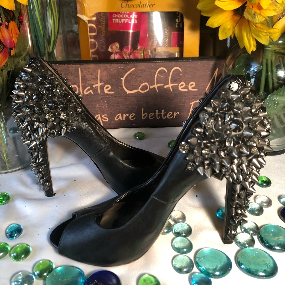 Sam Edelman Spiked Pumps - Picture 1 of 8